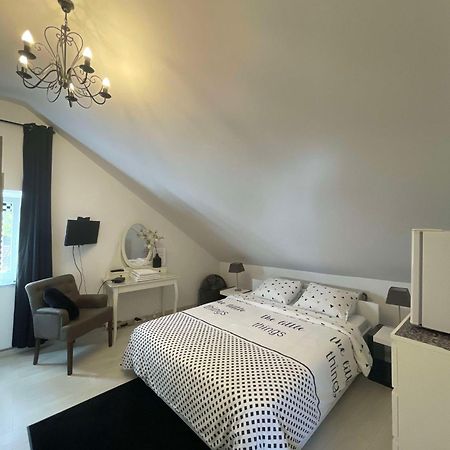 Samos Babbis Bed & Breakfast เฮร์เลิน ภายนอก รูปภาพ